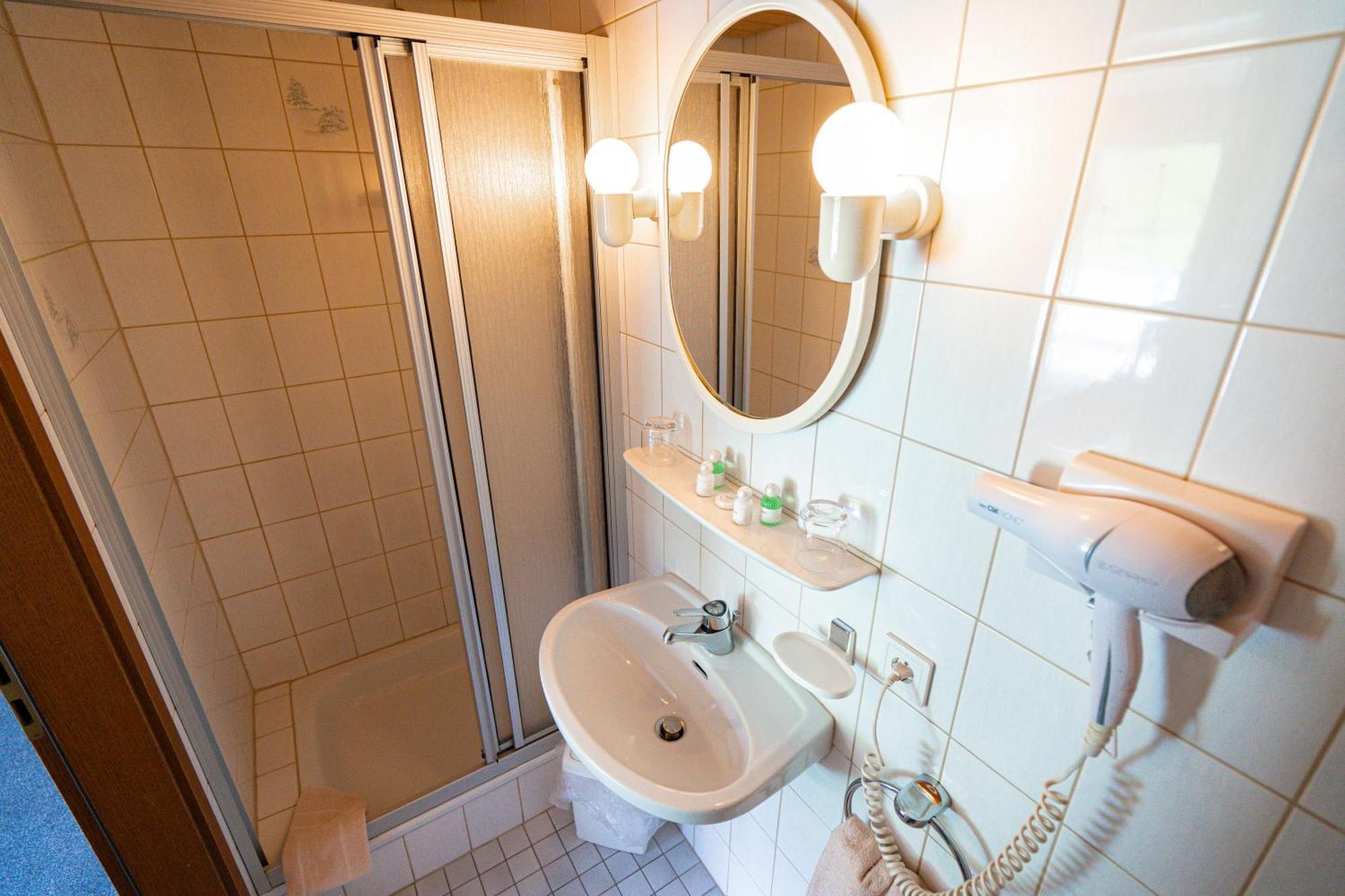 Schwarzwald Hotel Wiedenerhof Экстерьер фото